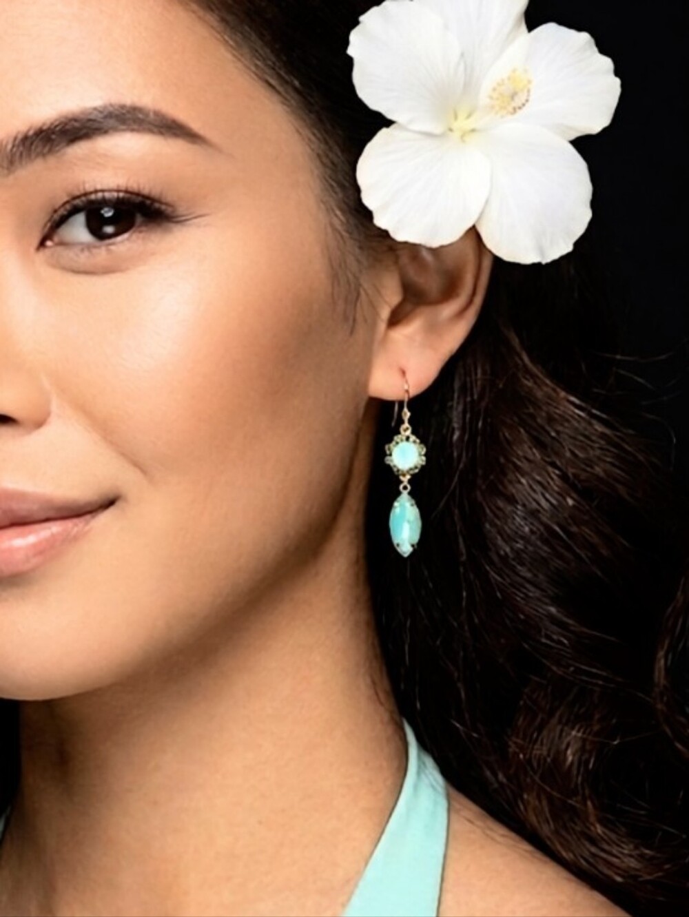 Aqua Green Seafoam Pacific Opal Swarovski Crystals In Gold Plated Drop Earrings